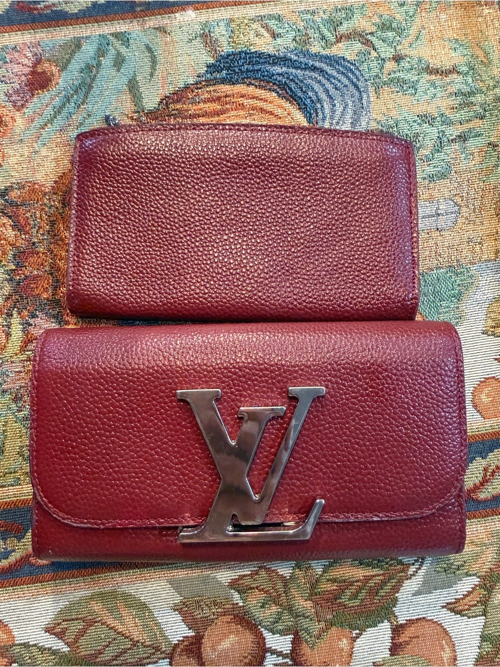 Louis Vuitton Red Pebbled Leather Wallet with Silver LV Emblem